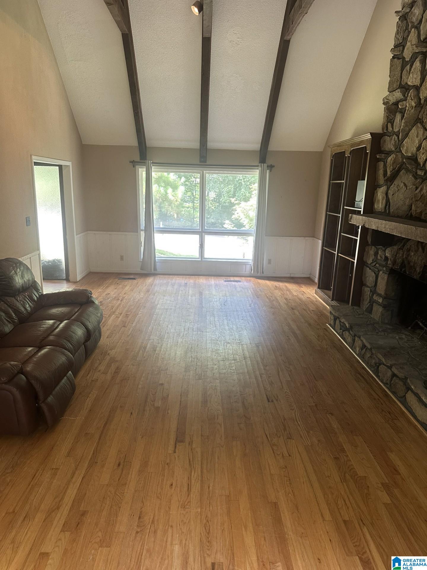 2278 Tyler Road Birmingham, AL 35226 - Photo 3 of 34