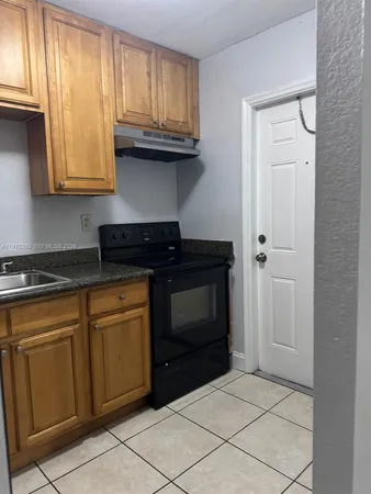 $1,800 | 4251 Northwest 5th Street, Unit 247, Plantation, FL 33317