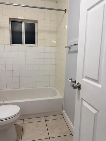 $1,800 | 4251 Northwest 5th Street, Unit 247, Plantation, FL 33317