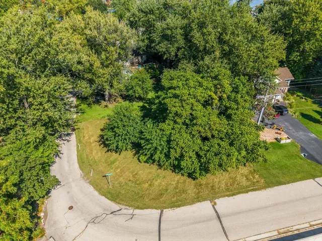 $169,000 | Lt27 Lakeland Road, Oconomowoc, WI 53066