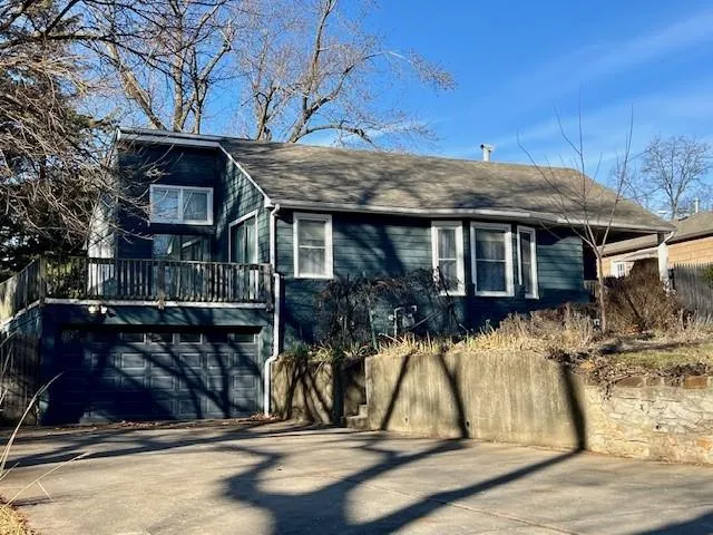 $220,000 | 2808 South 22nd Terrace, Kansas City, KS 66106