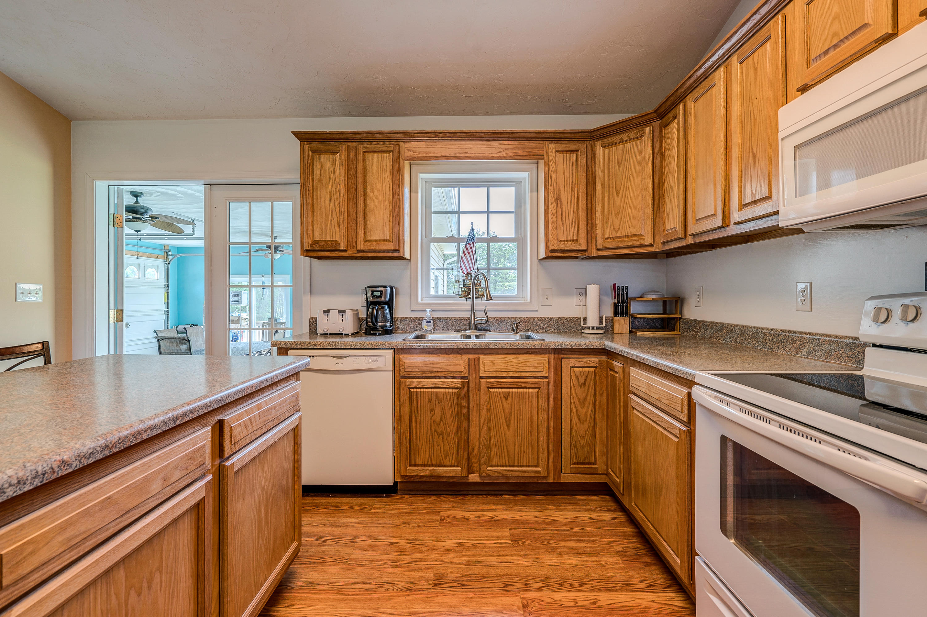 3043 Airport Road Moneta, VA 24121 - Photo 14 of 28 DSC00376-2_77-2_78-2_79-2_80-2
