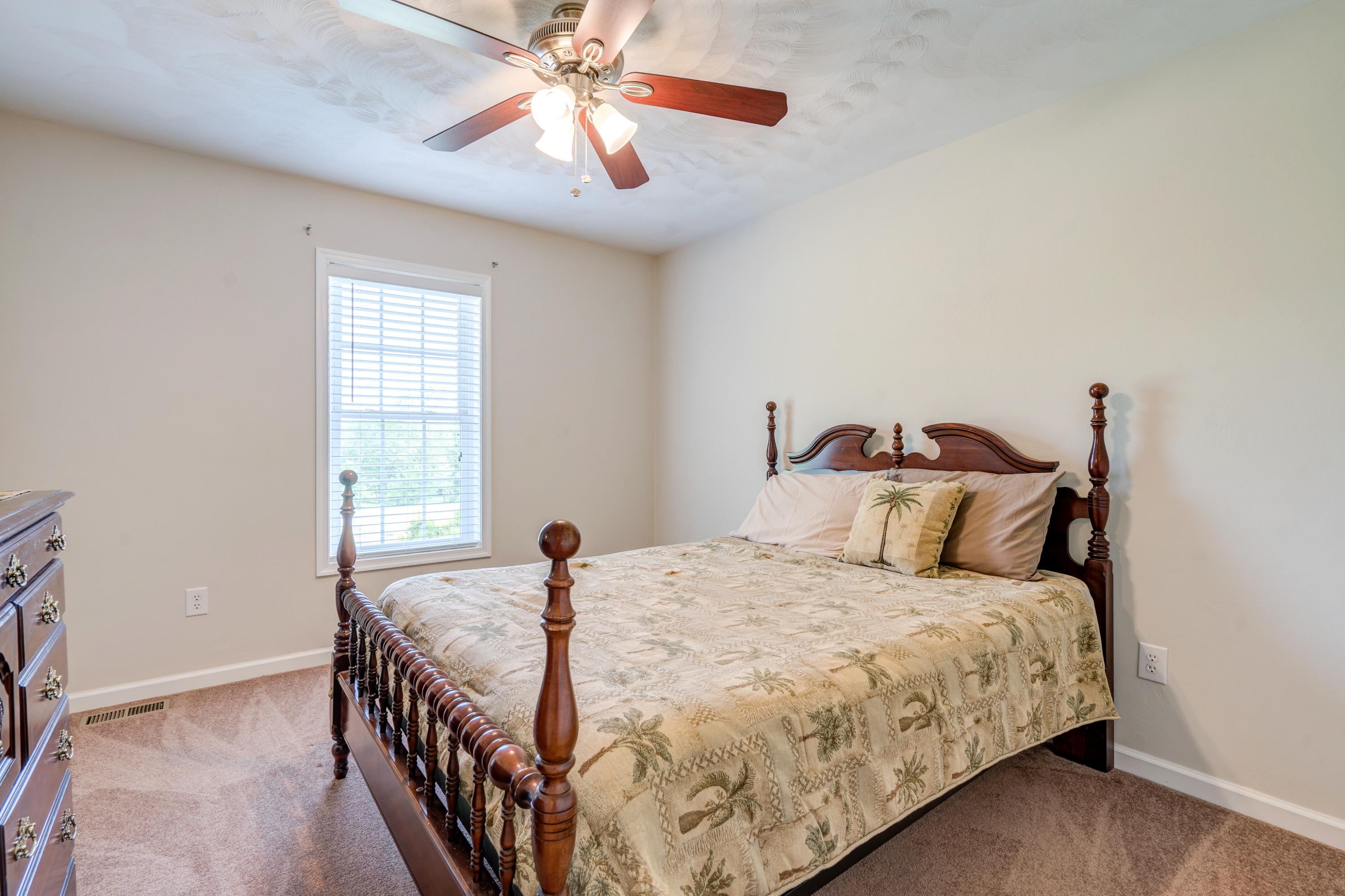 3043 Airport Road Moneta, VA 24121 - Photo 17 of 28 DSC00391-2_2-2_3-2_4-2_5-2