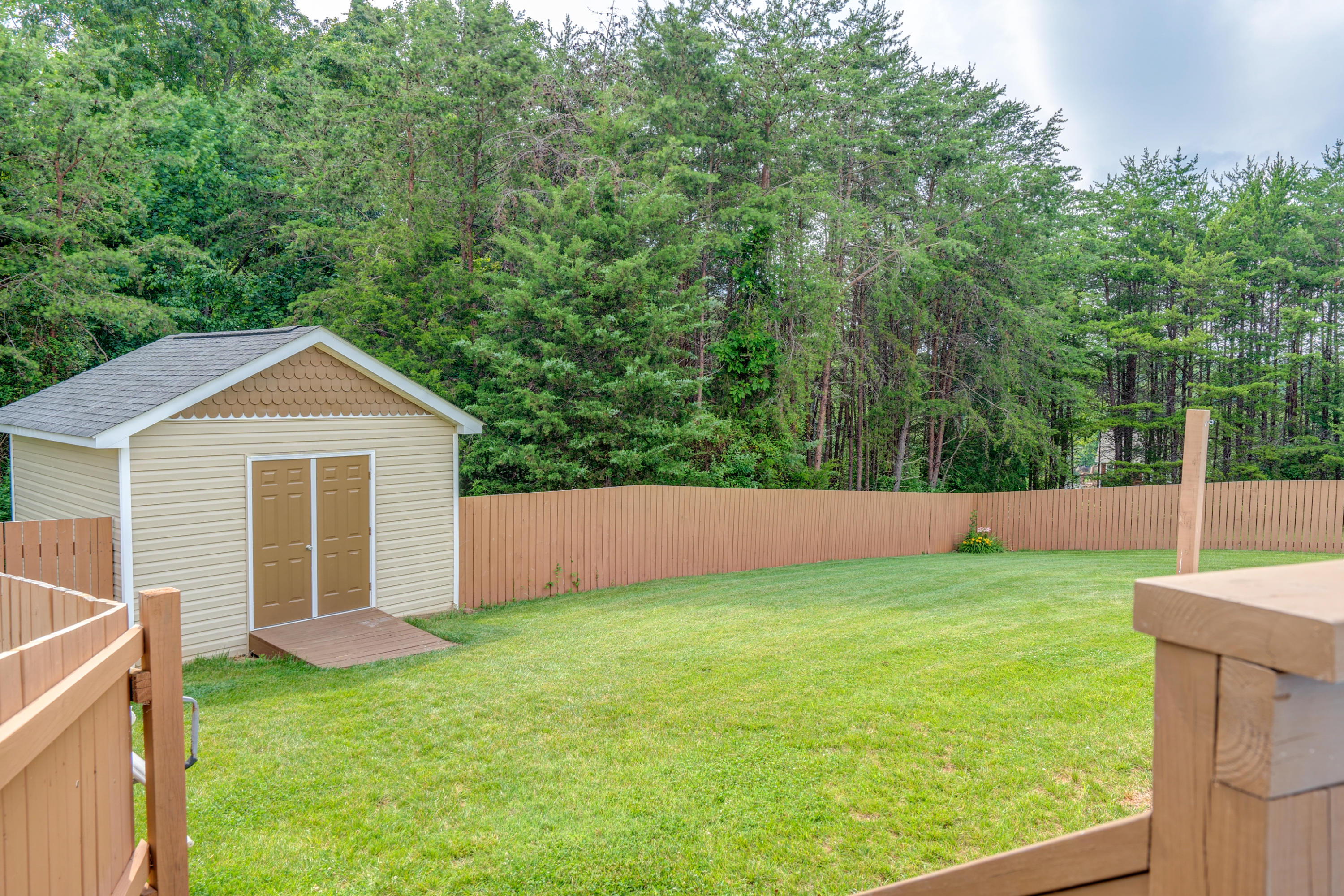 3043 Airport Road Moneta, VA 24121 - Photo 25 of 28 DSC00426-2_27-2_28-2_29-2_30-2