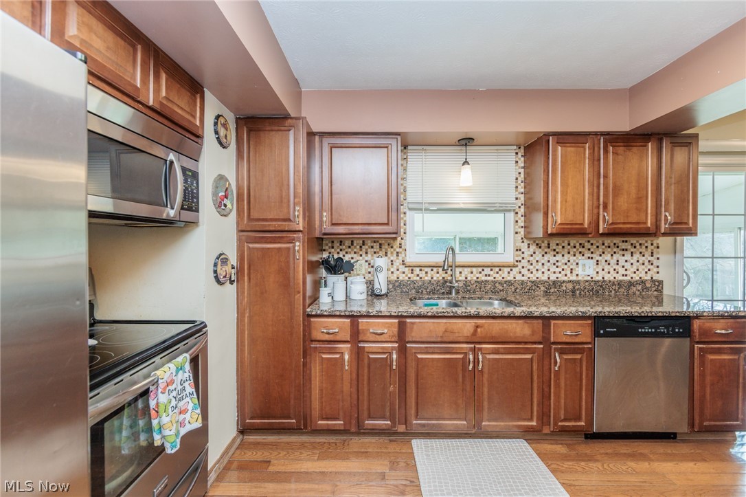 19157 Howe Road Strongsville, OH 44136 - Photo 14 of 46