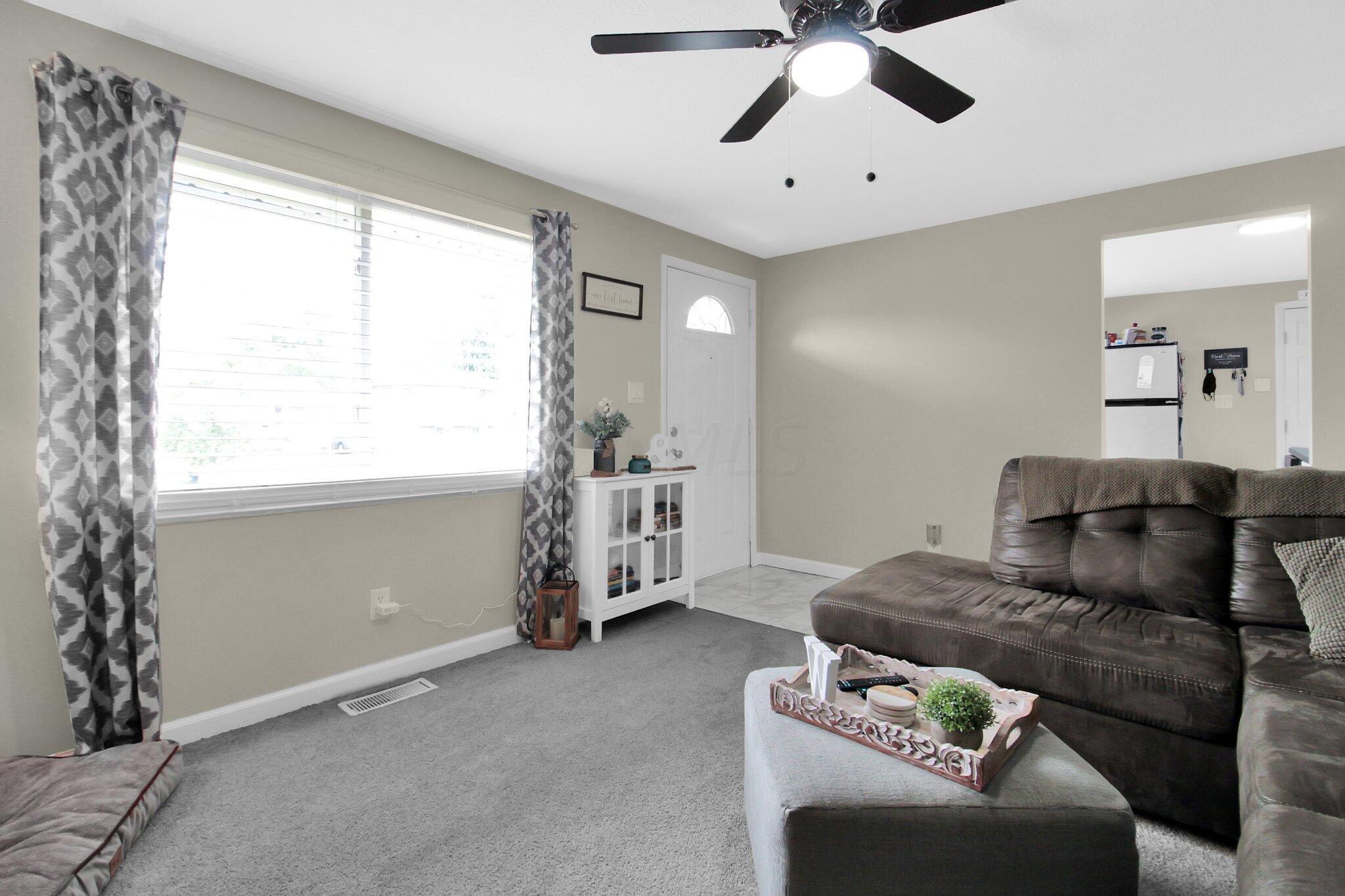 1853 Brookfield Road Columbus, OH 43229 - Photo 6 of 25 6-web-or-mls-1853-brookfield-rd