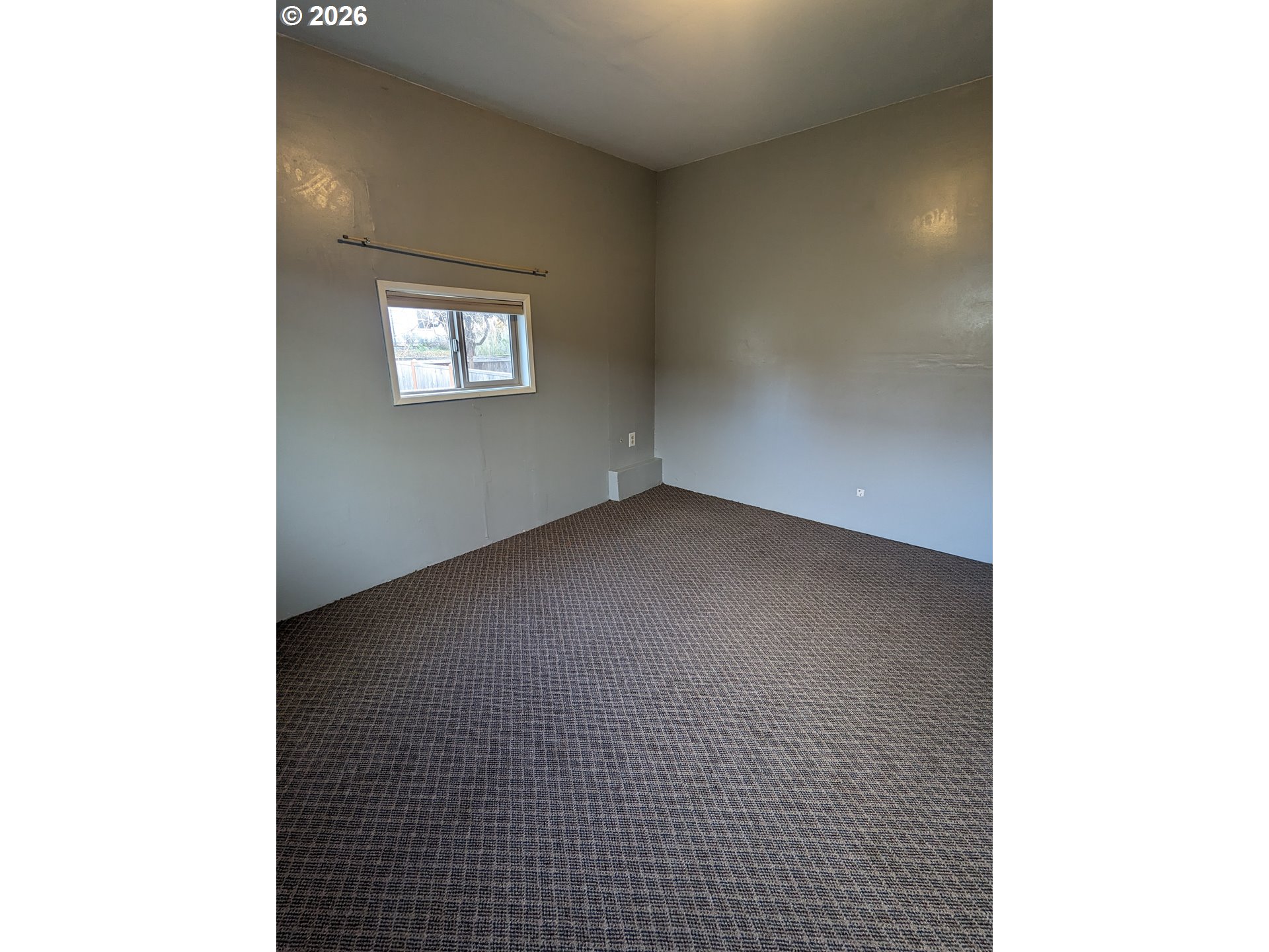 2682 Harris Street Eugene, OR 97405 - Photo 23 of 31