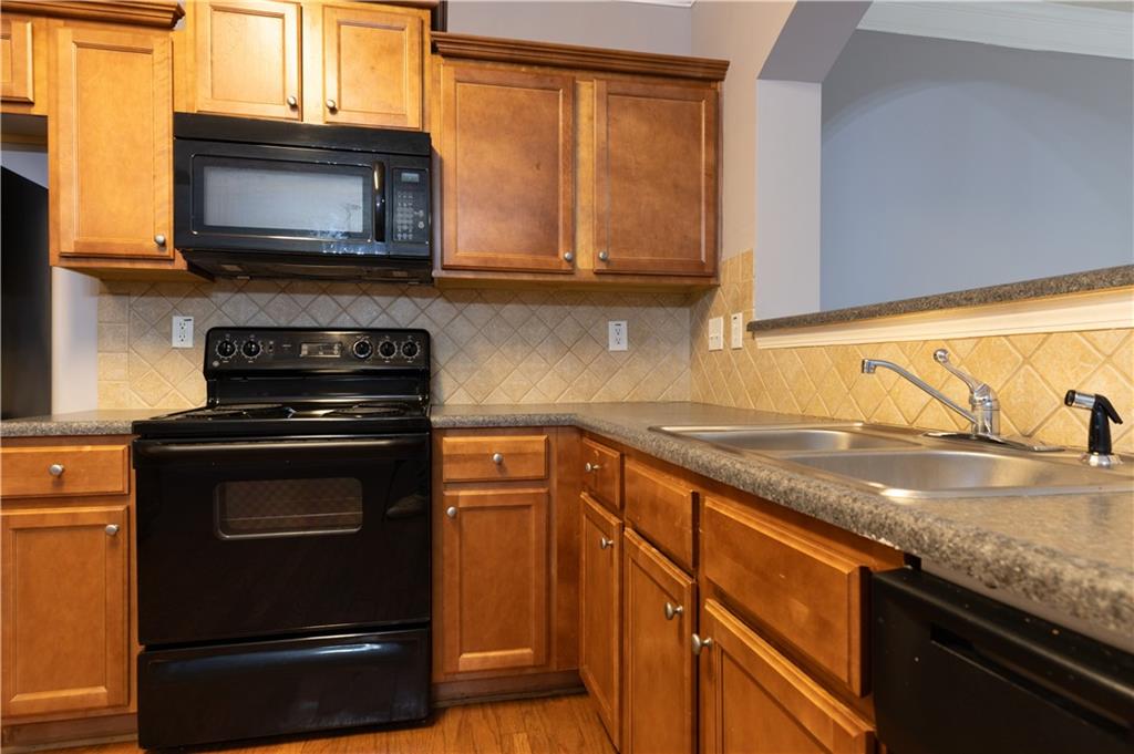 3513 Brycewood Drive Decatur, GA 30034 - Photo 6 of 25 Gallery Image 6