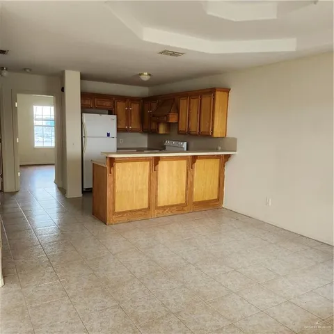 $750 | 216 Gastel Circle, Unit 4, Edinburg, TX 78539