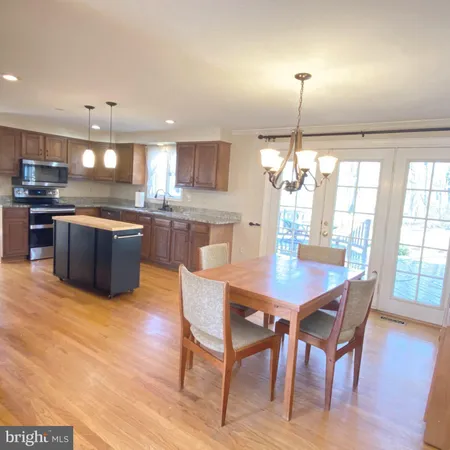 $5,900 | 9701 Georgetown Pike, Great Falls, VA 22066