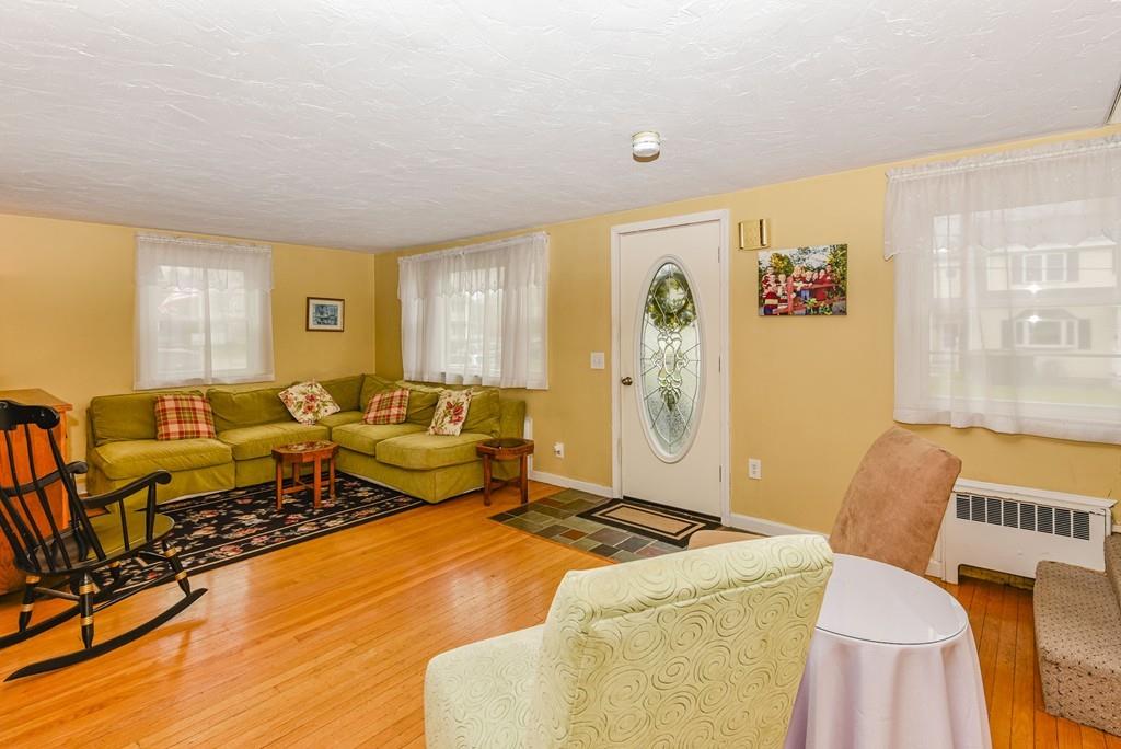 15 Amherst Road Braintree, MA 02184 - Photo 4 of 31 Gallery Image 4