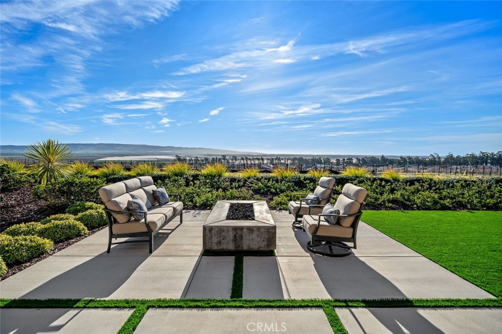 1658 Eucalyptus Road Nipomo, CA 93444 - Photo 20 of 75