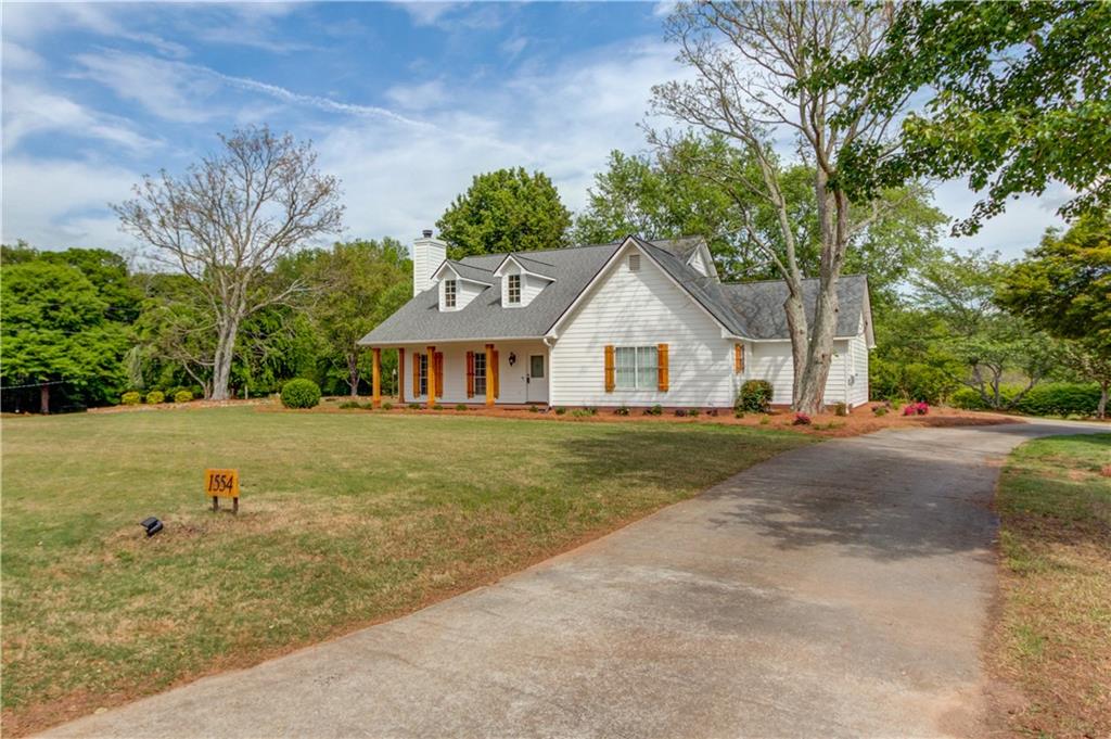 1554 Maddox Road Hoschton, GA 30548 - Photo 2 of 44