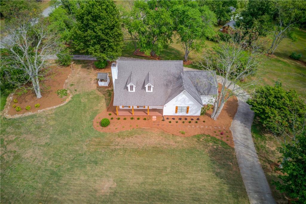 1554 Maddox Road Hoschton, GA 30548 - Photo 3 of 44