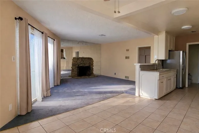 $889,000 | 9123 Amboy Avenue, Sun Valley, CA 91352