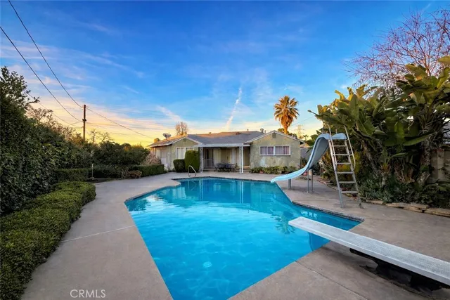 $889,000 | 9123 Amboy Avenue, Sun Valley, CA 91352