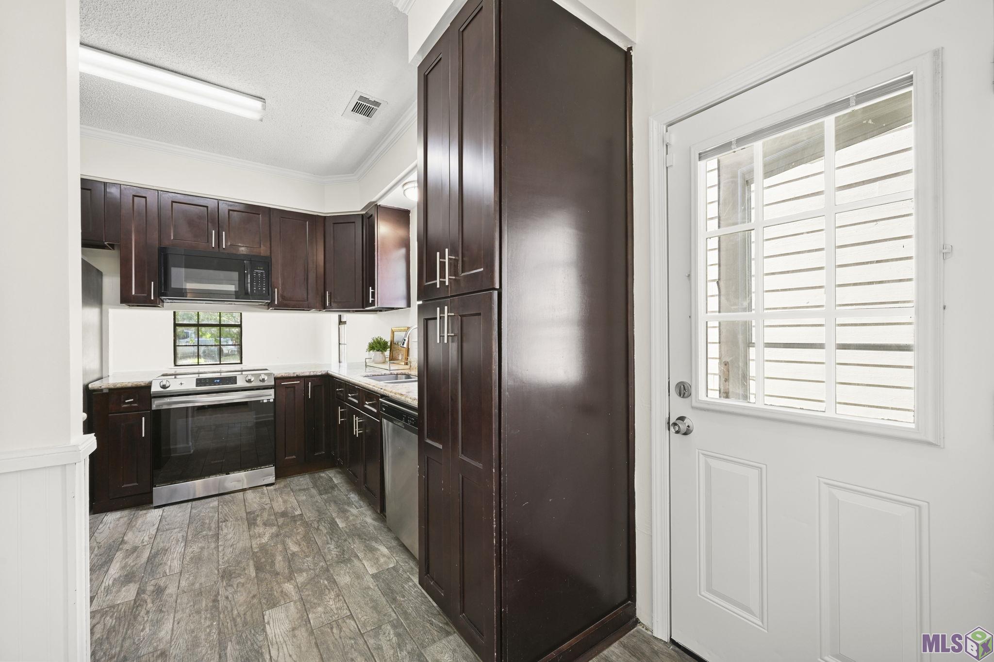 1450 Lila Street Baton Rouge, LA 70820 - Photo 6 of 15