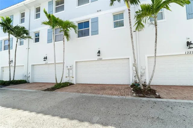 $455,000 | 1323 Vía De Pepi, Boynton Beach, FL 33426