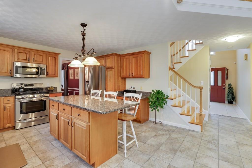 5 Jack Rabbit Lane Westford, MA 01886 - Photo 6 of 41 Gallery Image 6