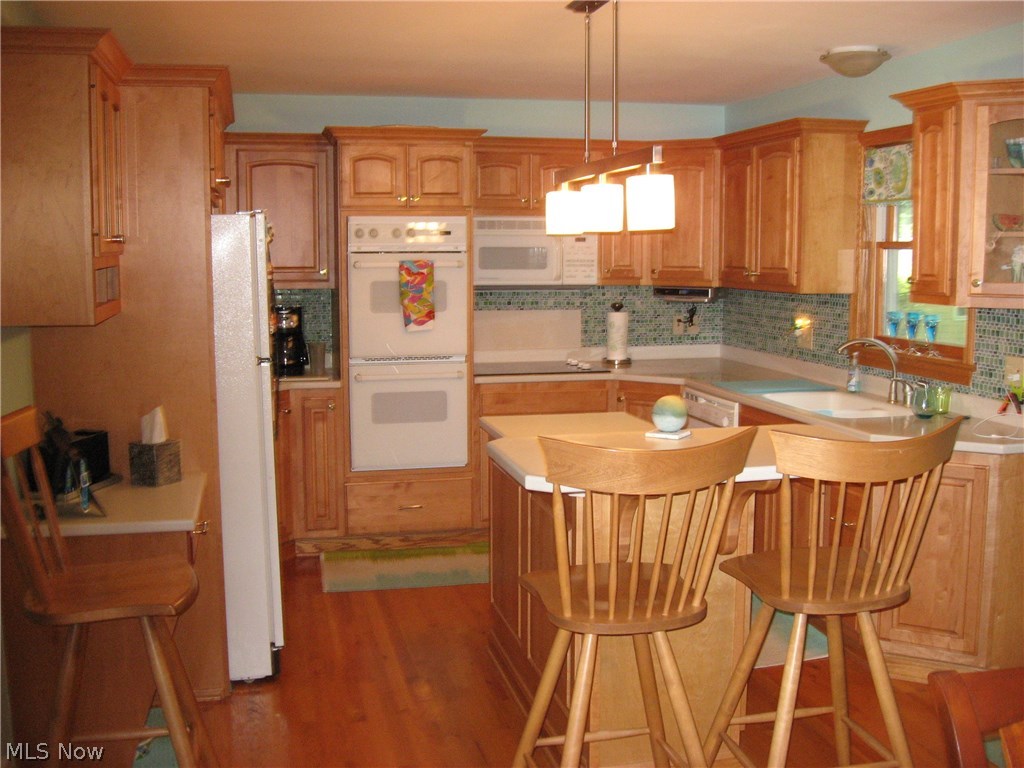 687 Garnette Road Akron, OH 44313 - Photo 3 of 21