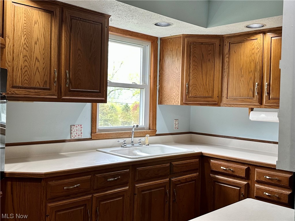 918 North Stateline Road Masury, OH 44438 - Photo 14 of 31 Gallery Image 14