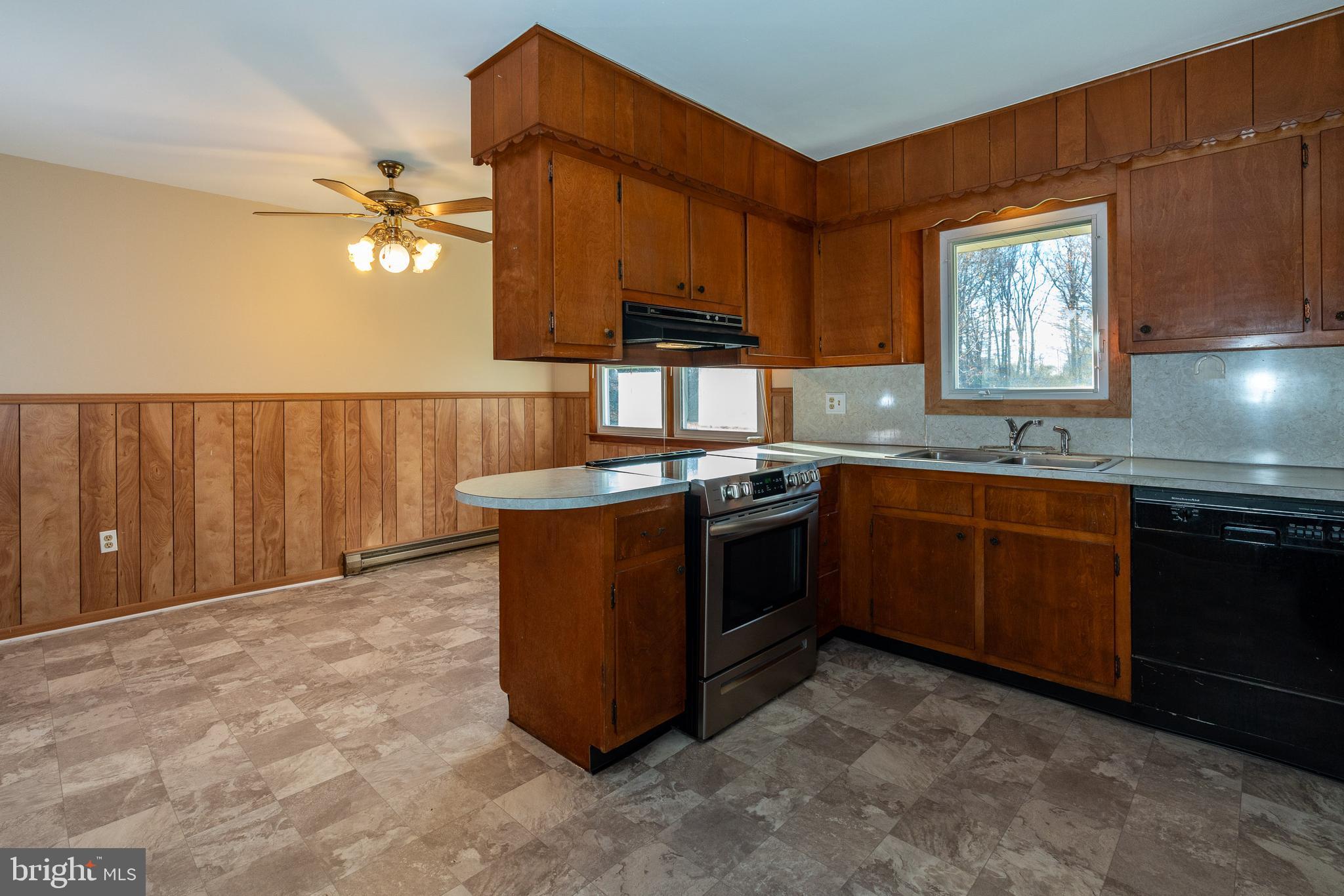 1440 Red Hill Road Elverson, PA 19520 - Photo 14 of 38 Gallery Image 14