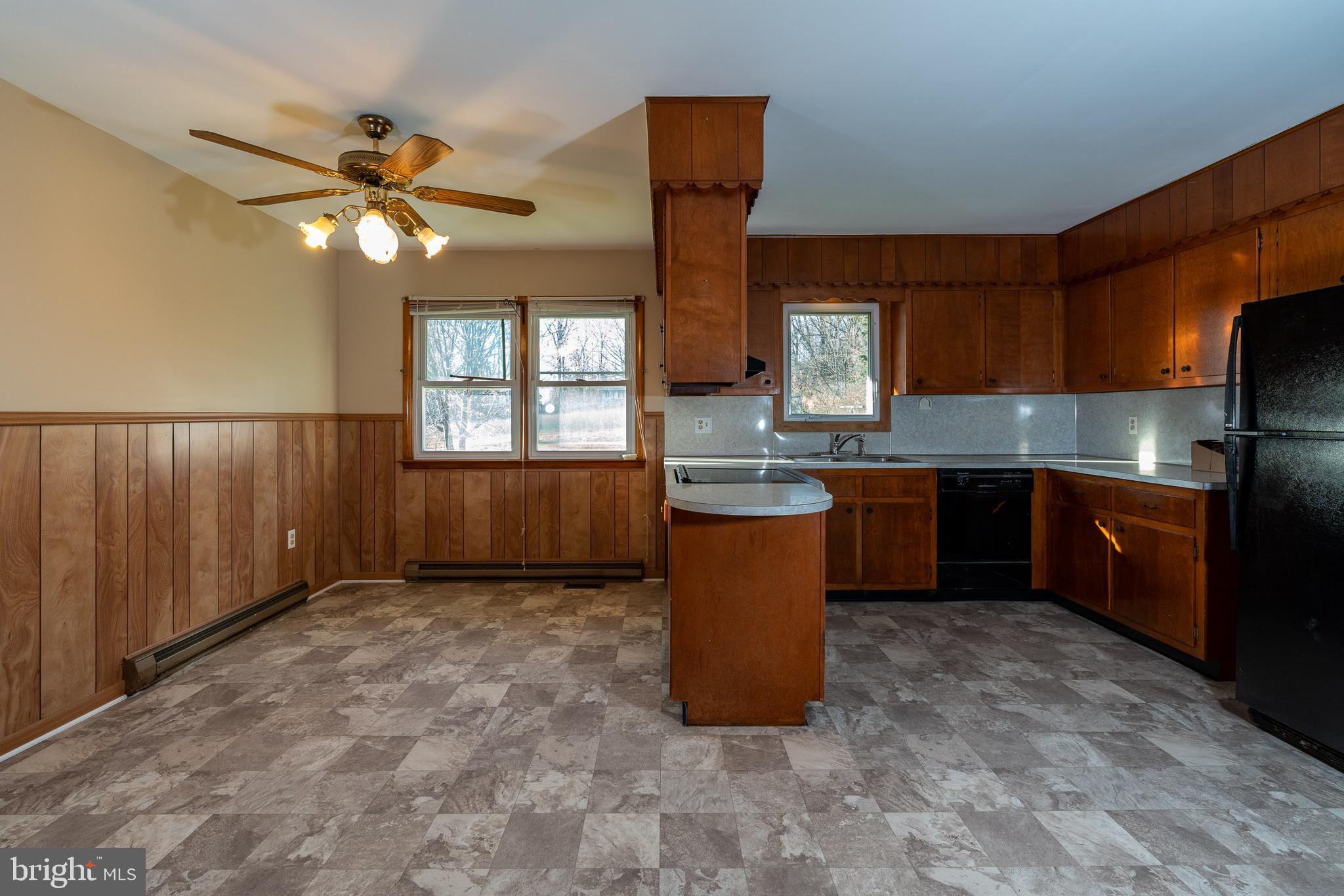 1440 Red Hill Road Elverson, PA 19520 - Photo 19 of 38 Gallery Image 19