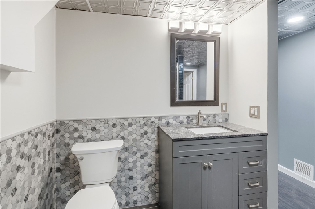 151 Rome Drive Cranston, RI 02921 - Photo 39 of 50