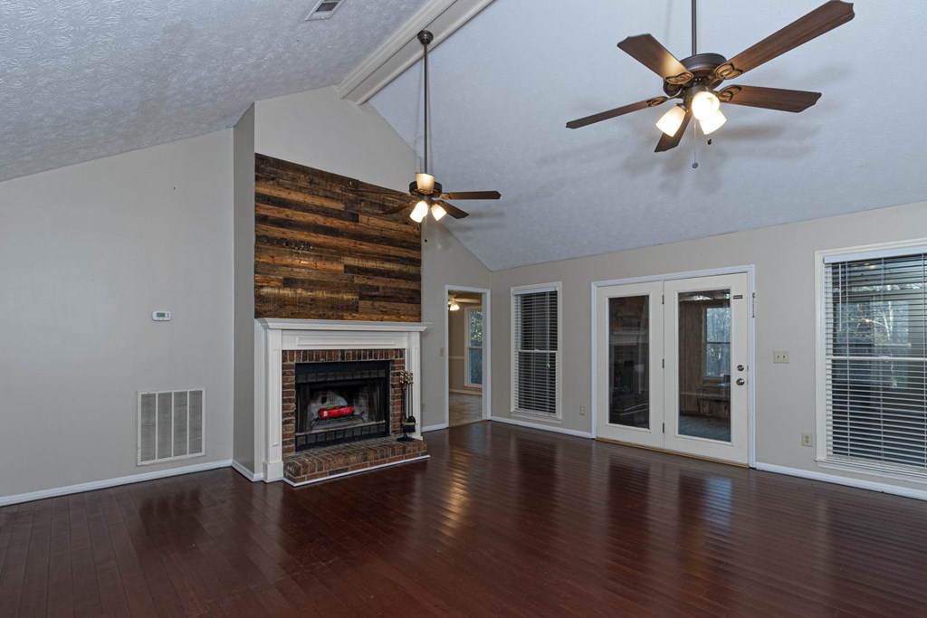 1930 West Bonacre Road Cataula, GA 31804 - Photo 3 of 21 Gallery Image 3