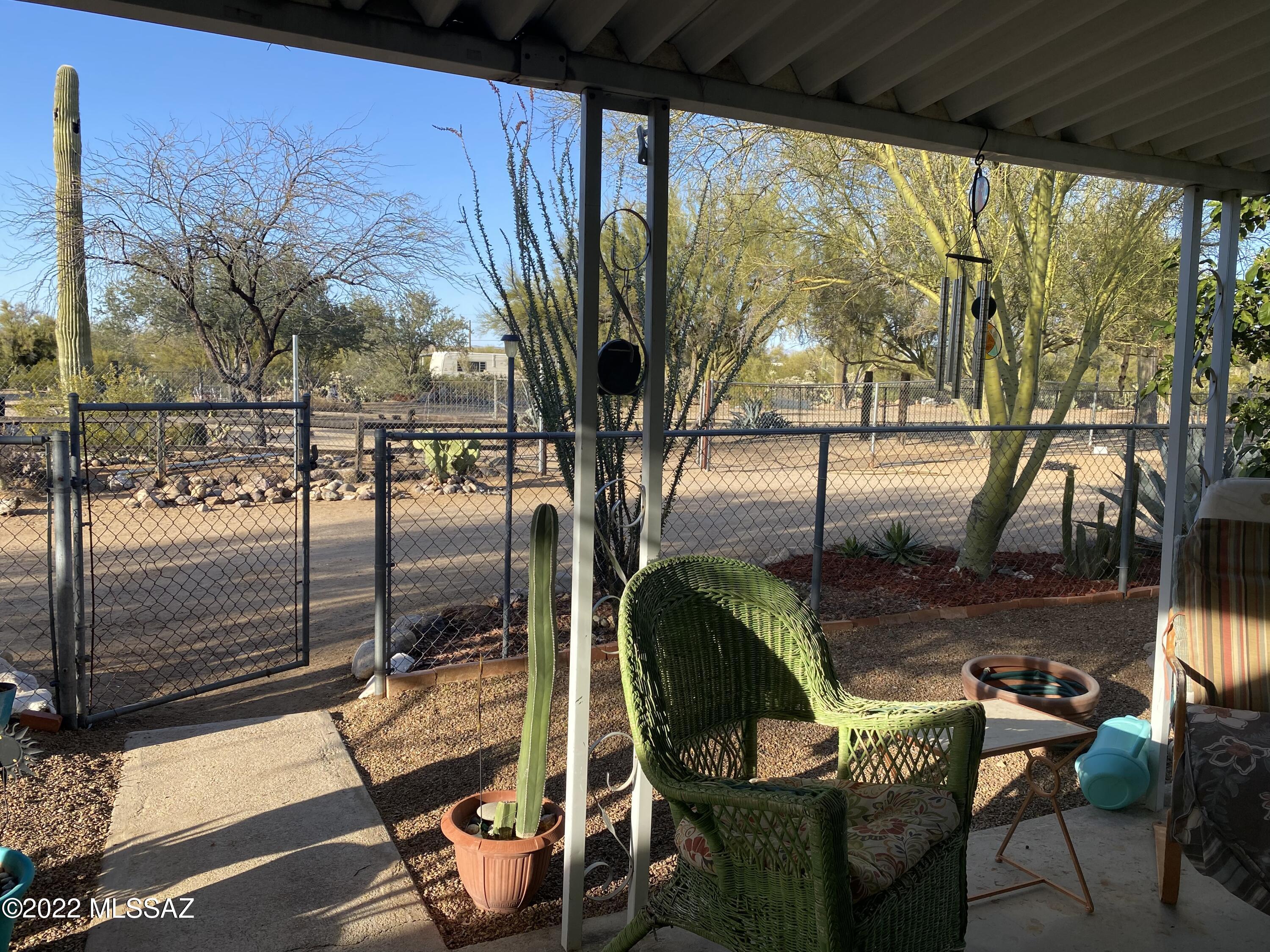 10595 West Mars Road Tucson, AZ 85743 - Photo 6 of 39