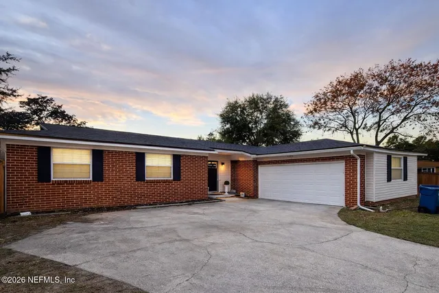 $395,000 | 3930 University Club Boulevard, Jacksonville, FL 32277