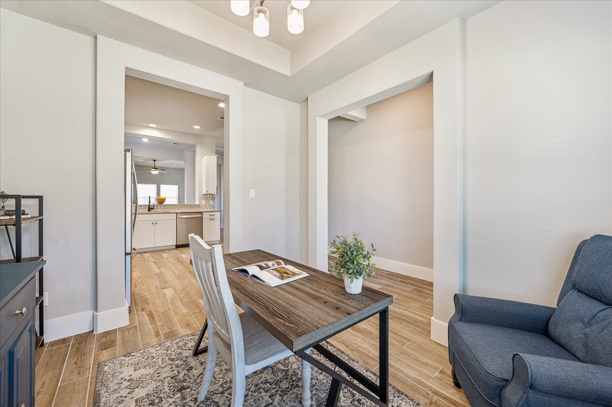 24030 Willow Rose Drive Spring, TX 77389 - Photo 5 of 39 a view of a livingroom with furniture and a table