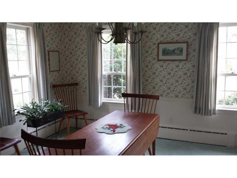 Dining Room. Lovely dining room...