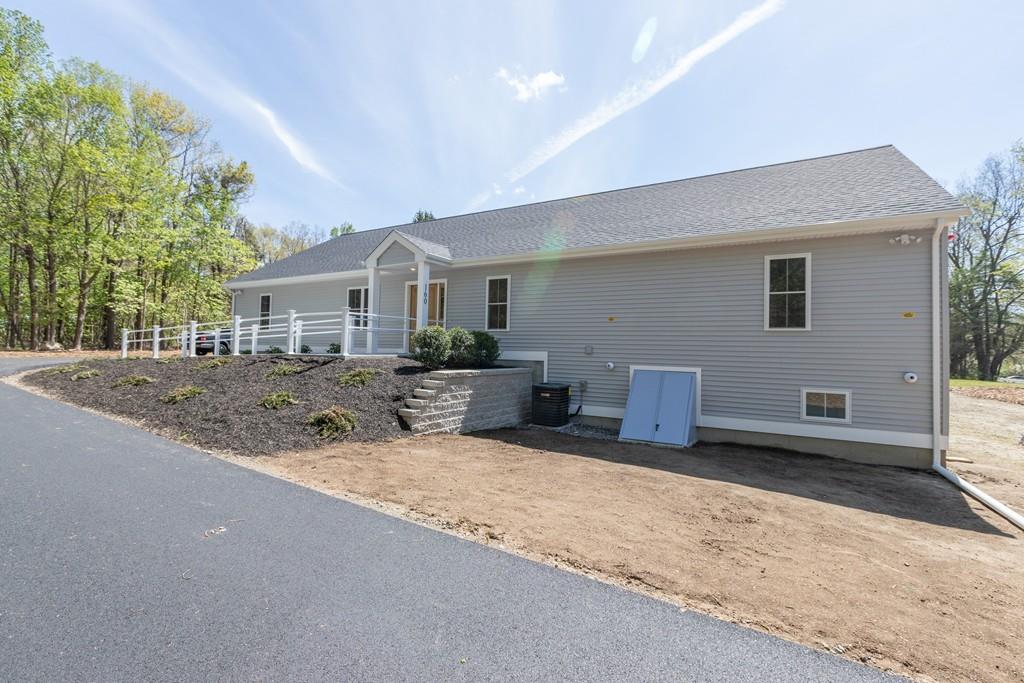160 Doyle Road Holden, MA 01520 - Photo 37 of 38 Gallery Image 37