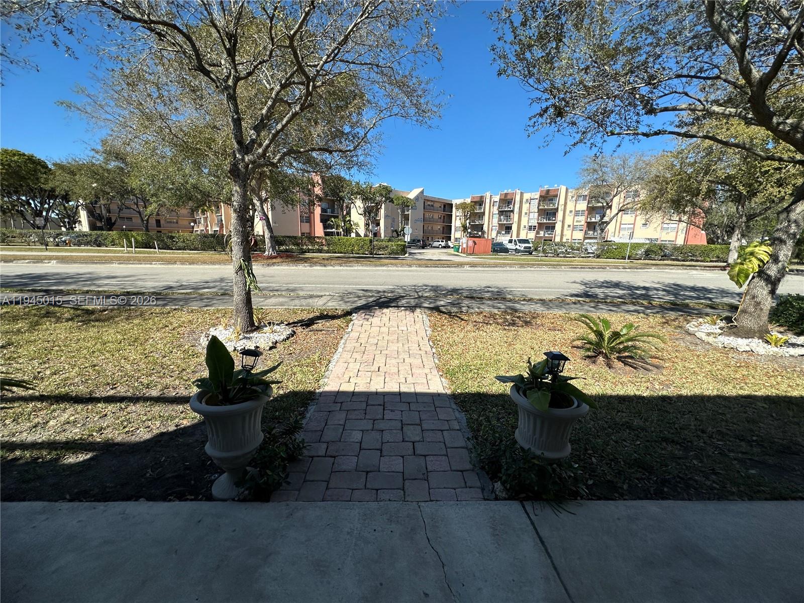 6601 Southwest 137th Court, Unit 2B Miami, FL 33183 - Photo 55 of 59 Garage and Parking