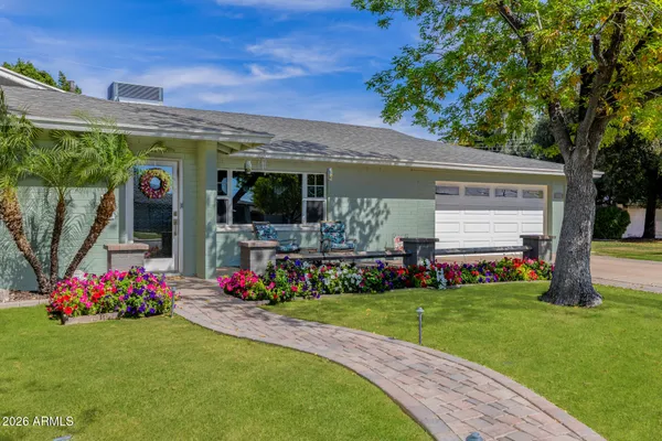 $1,100,000 | 4942 East Whitton Avenue, Phoenix, AZ 85018