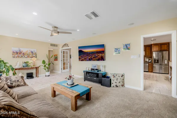 $1,100,000 | 4942 East Whitton Avenue, Phoenix, AZ 85018