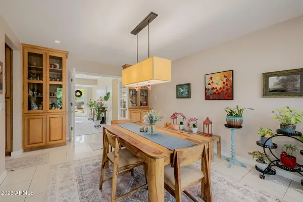 $1,100,000 | 4942 East Whitton Avenue, Phoenix, AZ 85018