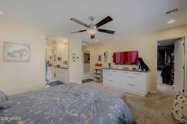 $1,100,000 | 4942 East Whitton Avenue, Phoenix, AZ 85018