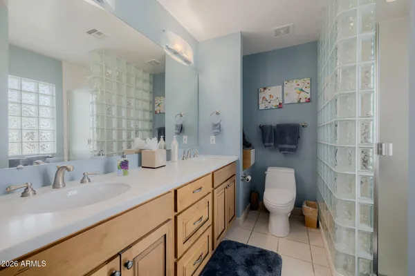 $1,100,000 | 4942 East Whitton Avenue, Phoenix, AZ 85018