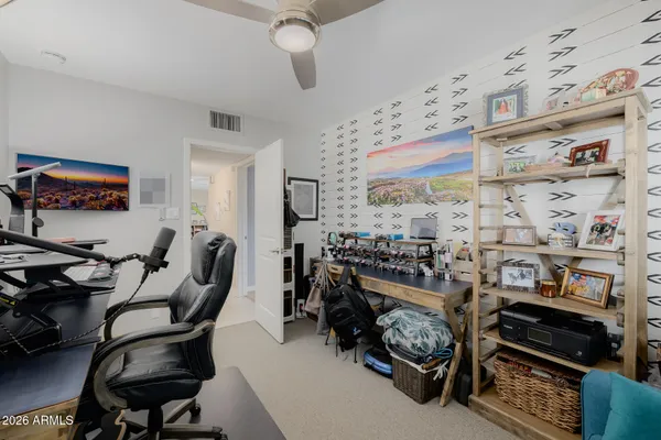 $1,100,000 | 4942 East Whitton Avenue, Phoenix, AZ 85018