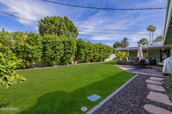$1,100,000 | 4942 East Whitton Avenue, Phoenix, AZ 85018