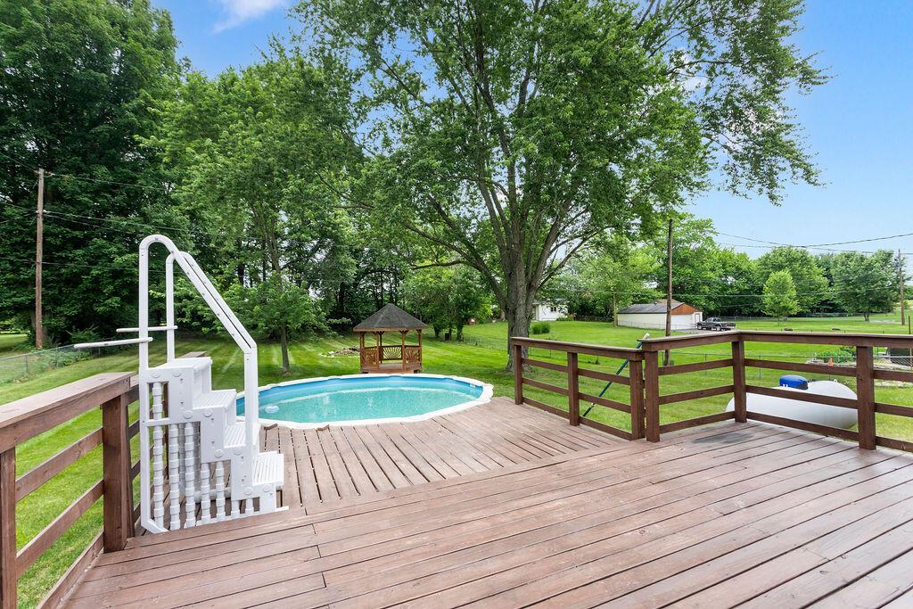 7610 Groveport Road Groveport, OH 43125 - Photo 17 of 25 7G5A0266