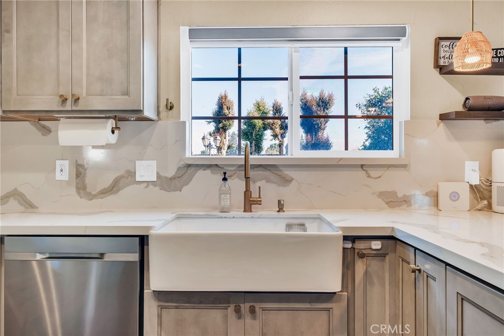 1780 North Azure Street Anaheim, CA 92807 - Photo 23 of 68