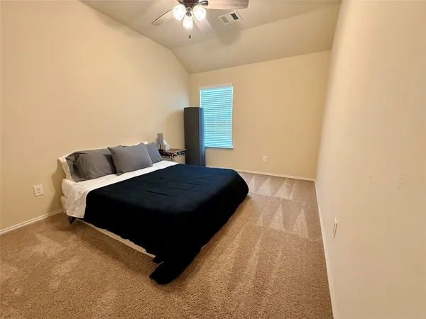 $2,000 | 12115 Rockridge Falls Drive, Tomball, TX 77375