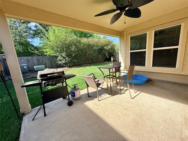 $2,000 | 12115 Rockridge Falls Drive, Tomball, TX 77375