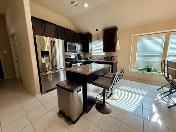$2,000 | 12115 Rockridge Falls Drive, Tomball, TX 77375
