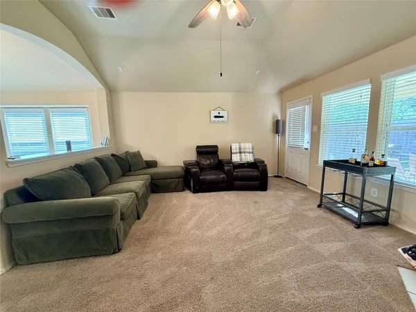 $2,000 | 12115 Rockridge Falls Drive, Tomball, TX 77375