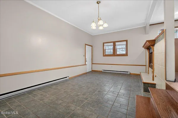 $349,900 | 31 Amelia Drive, Colonie, NY 12309