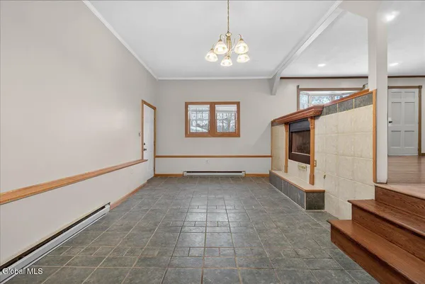 $349,900 | 31 Amelia Drive, Colonie, NY 12309